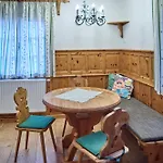 Haus Erni Hébergement de vacances *