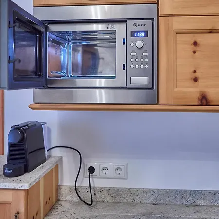 Haus Erni בית נופש *